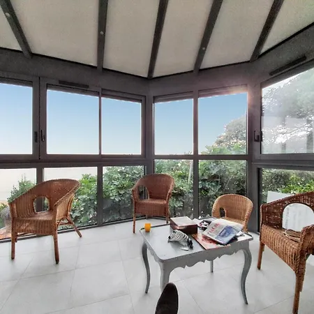 Casa vacanze Maison Charmante Avec Vue Sur La A *
